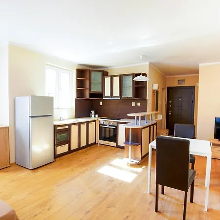 House With Garden Гостевой дом