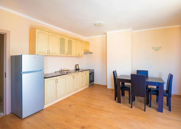 House With Garden Gæstehus